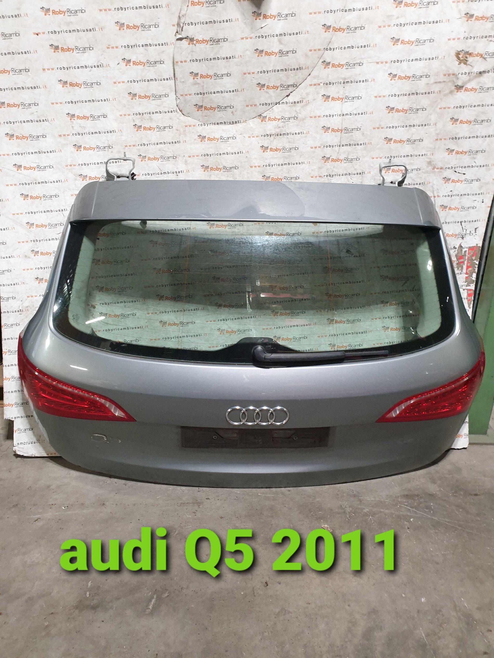 Portellone posteriore grigio – Audi Q5